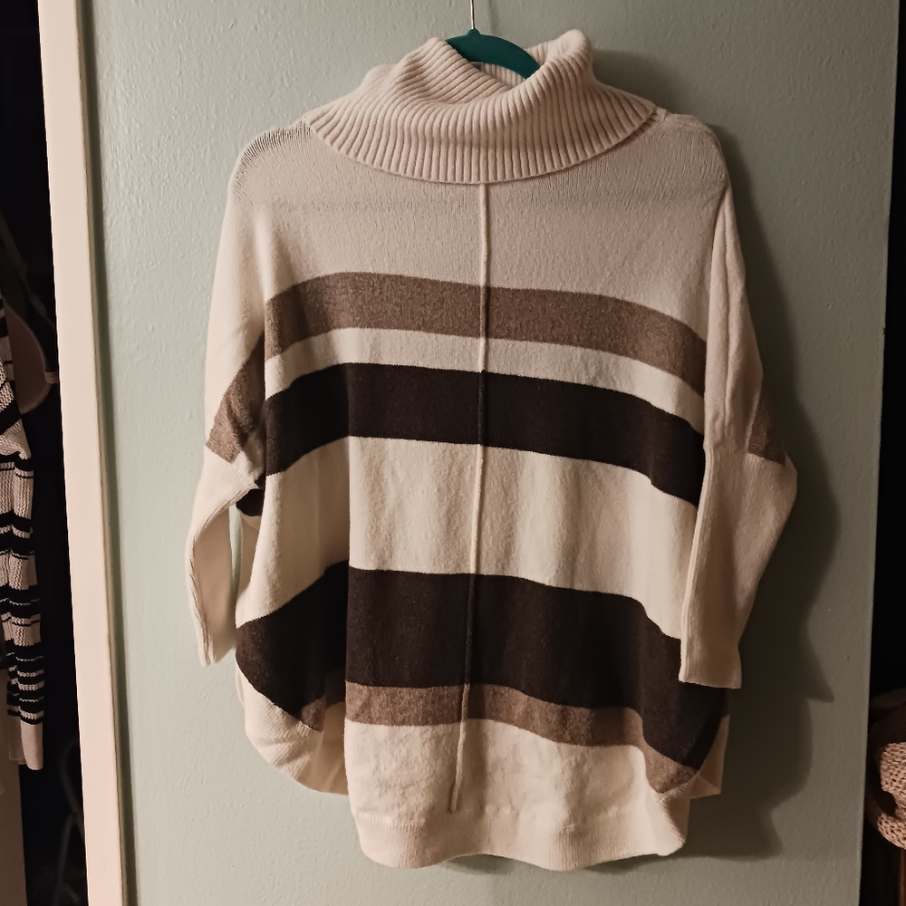 Striped White/Brown Shirttail Poncho Sweater | Loft | Size XS